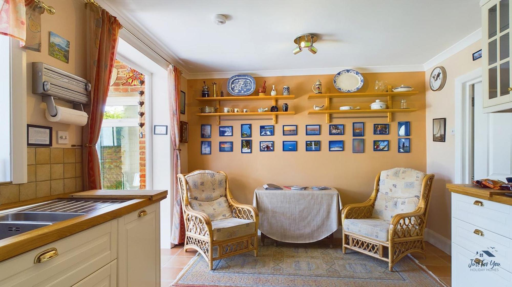Anchor Down Cottage The Perfect Seaside Retreat Sleeps 4 Beach 2 Mins Ryde  Zewnętrze zdjęcie