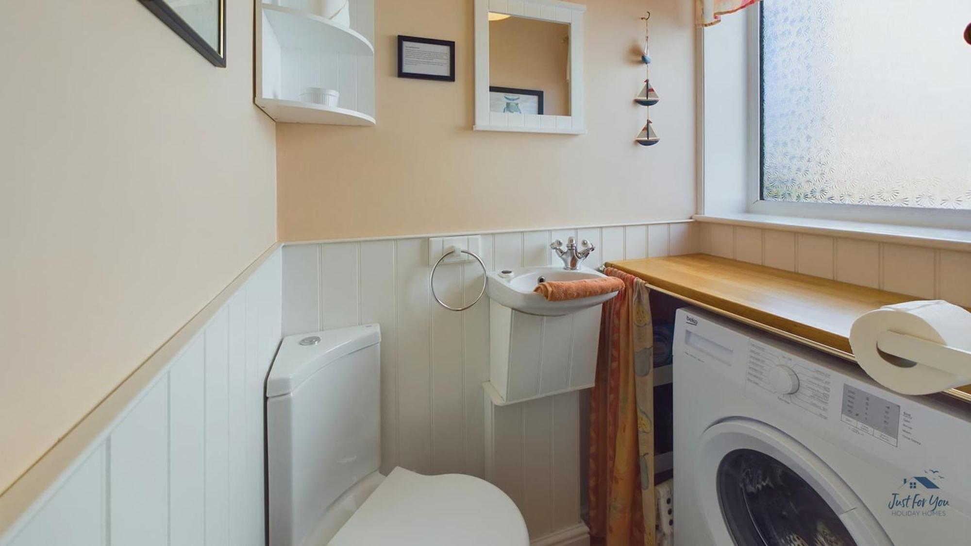 Anchor Down Cottage The Perfect Seaside Retreat Sleeps 4 Beach 2 Mins Ryde  Zewnętrze zdjęcie